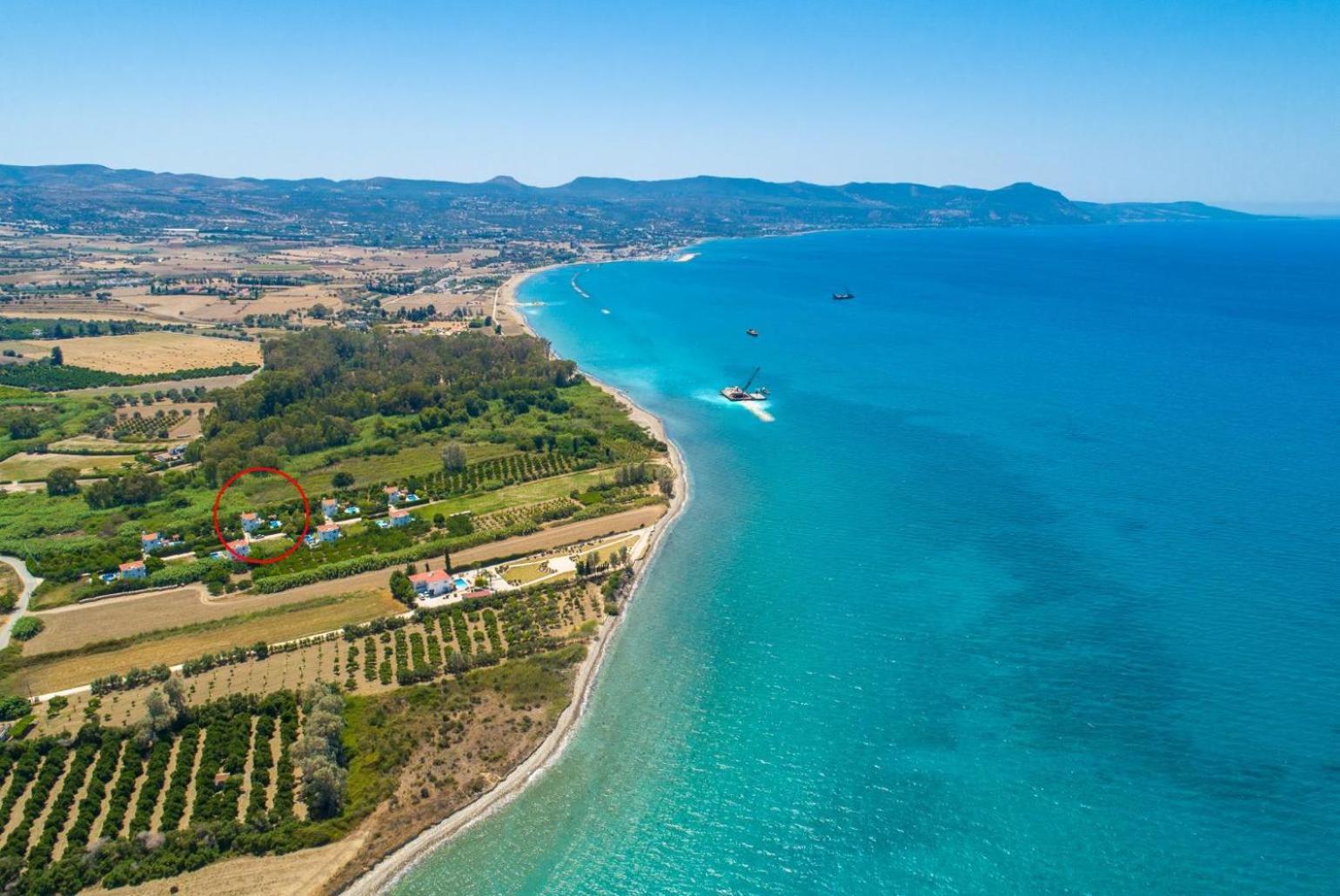 Sun Beach Villa Thio Polis Extérieur photo