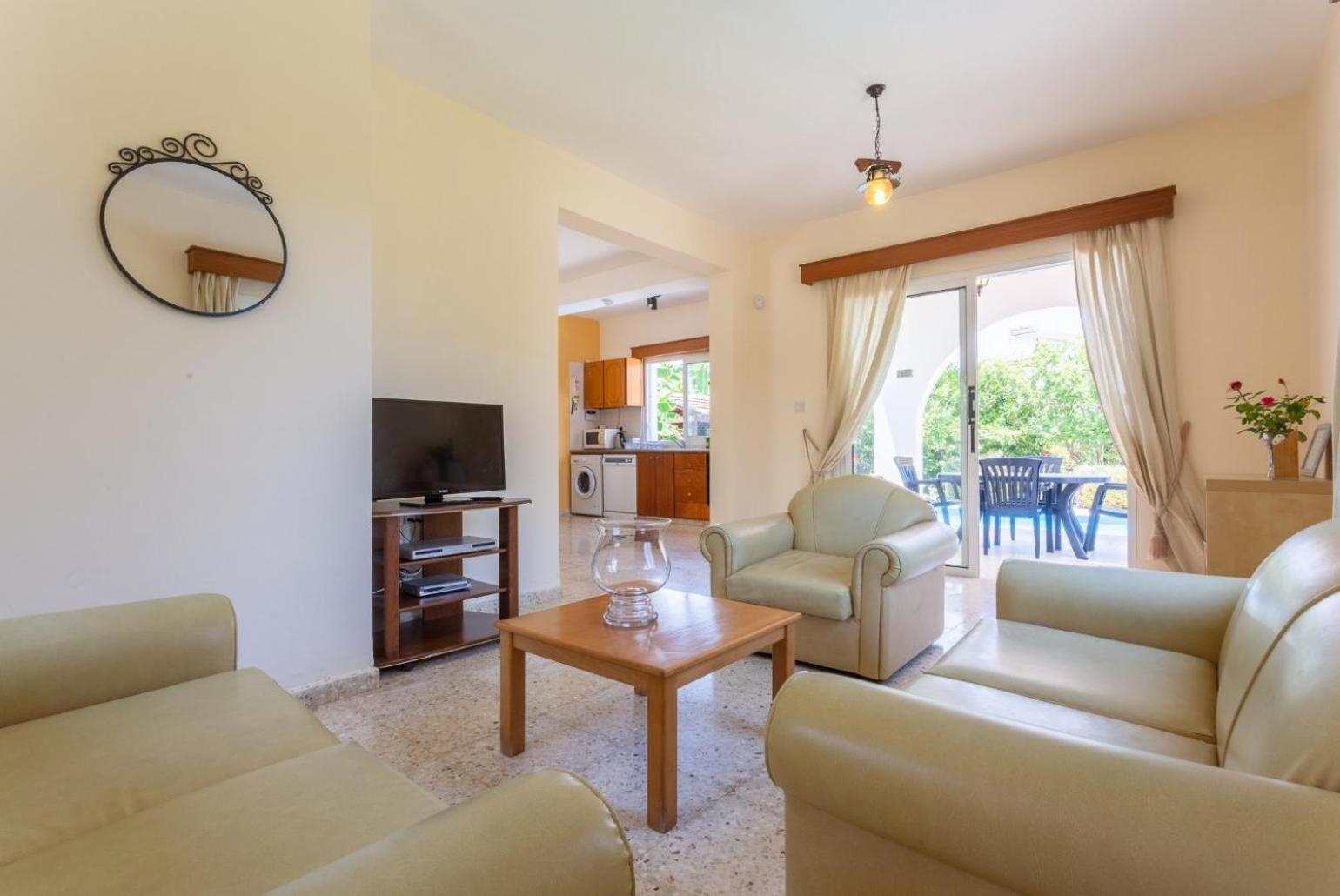Sun Beach Villa Thio Polis Extérieur photo